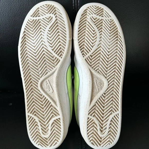 Nike Court Royale Women’s Shoes - Picture 6 of 7